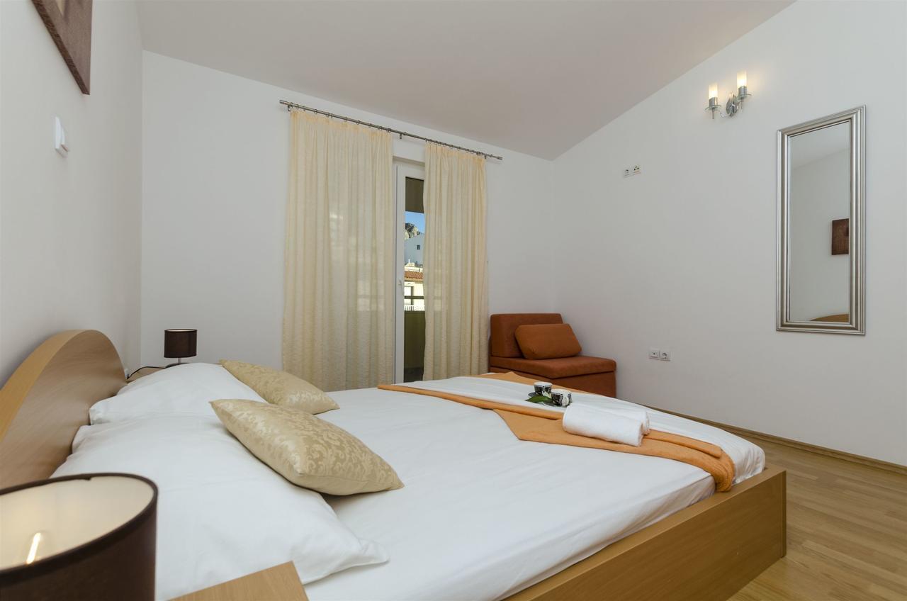 Apartments Srecko Дуче Екстер'єр фото