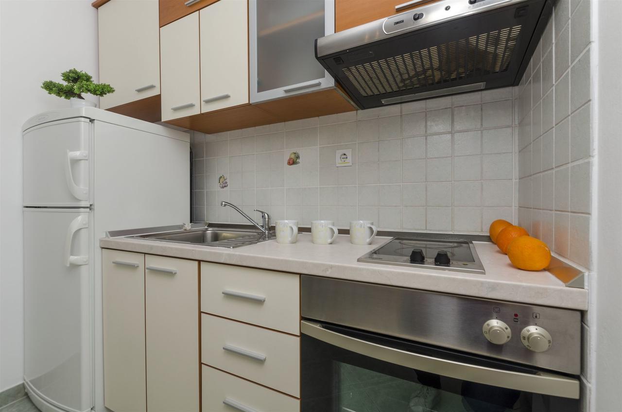 Apartments Srecko Дуче Екстер'єр фото